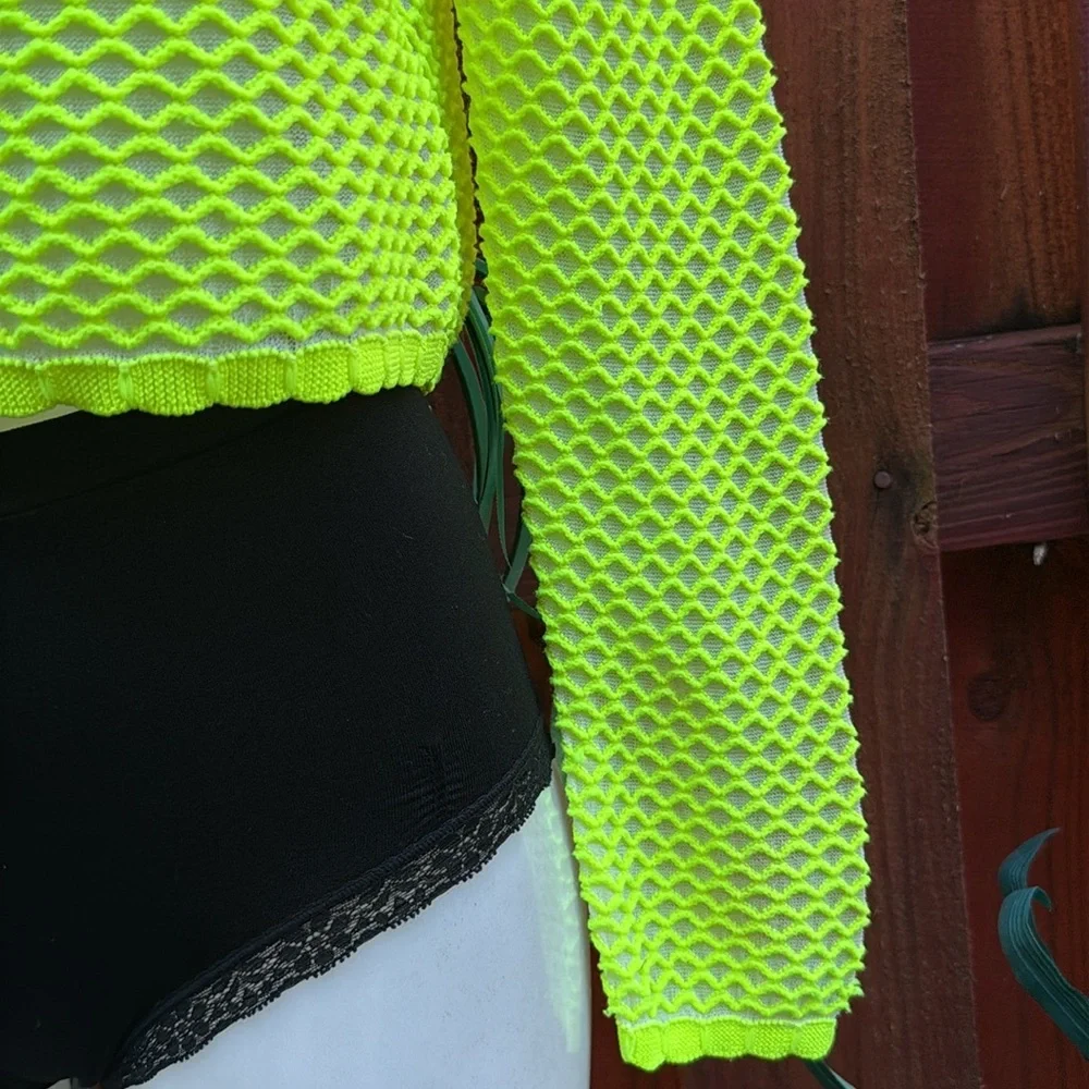 Zara Neon Lime Yellow Fishnet Mesh Open Weave Long Sleeve Top M